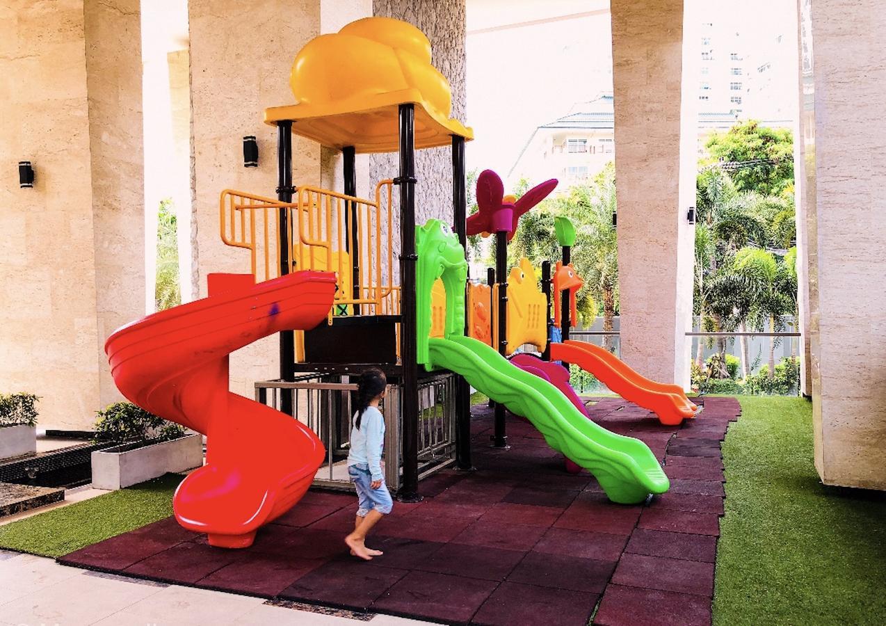 The Peak Towers Pattaya 아파트 외부 사진