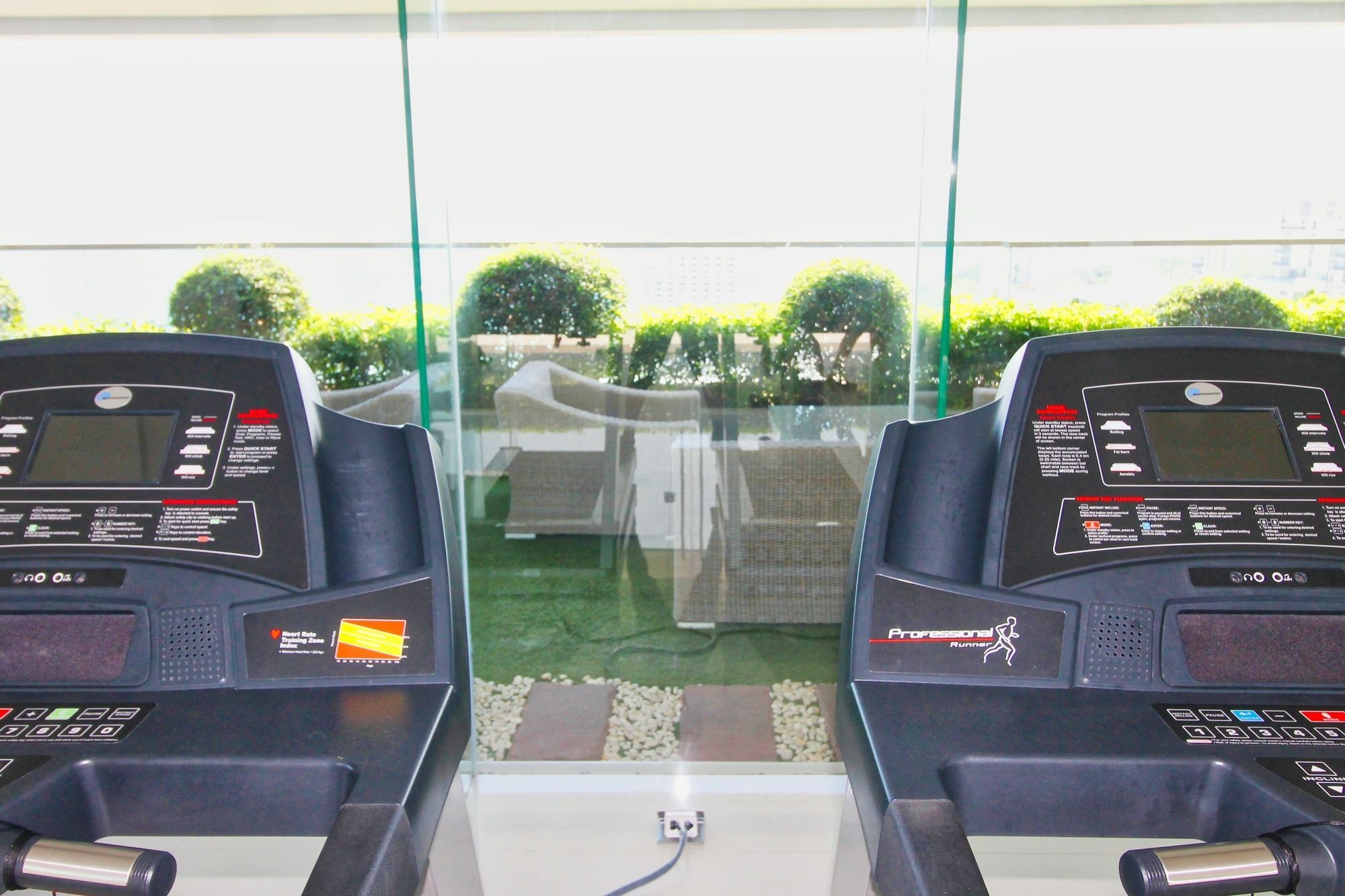 The Peak Towers Pattaya 아파트 외부 사진